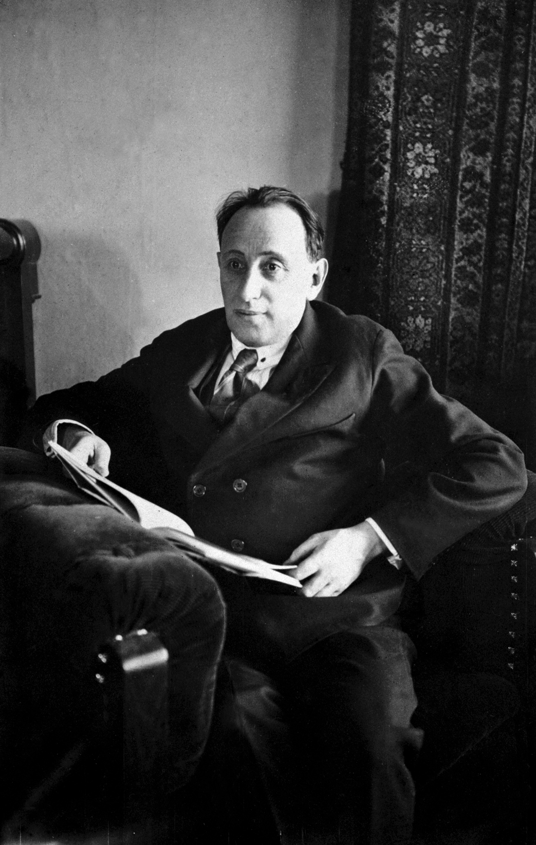 main page portrait